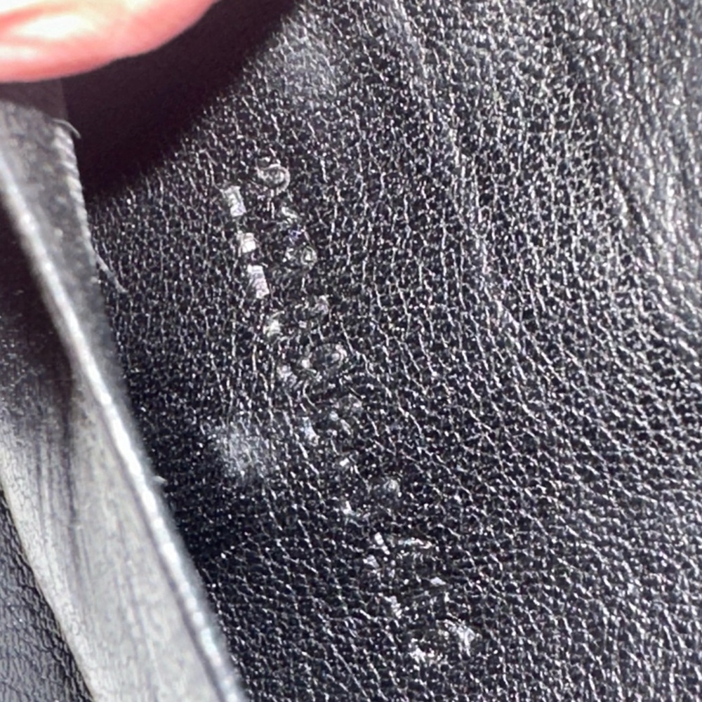 Gucci 6 key wallet - Picture 8 of 8